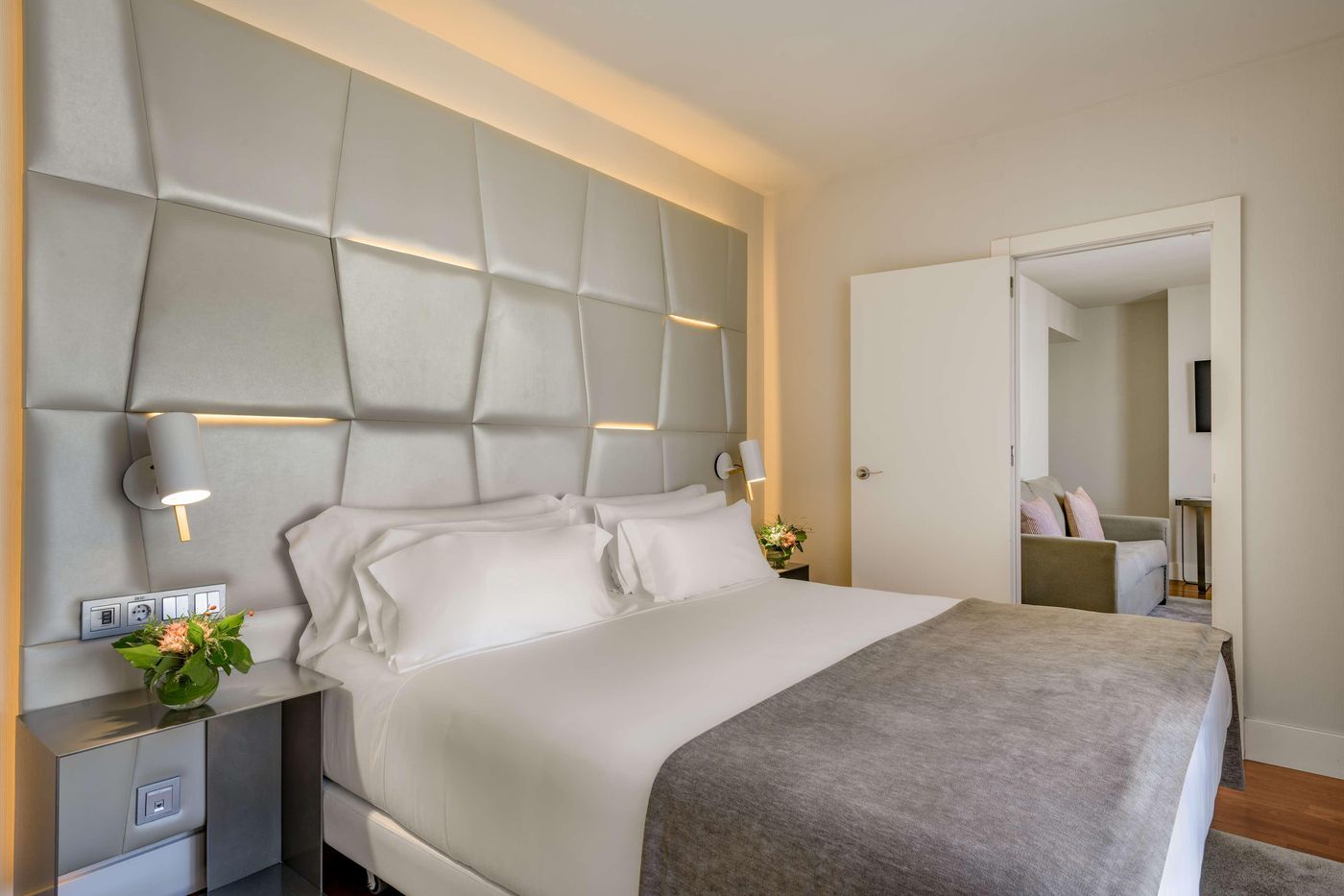 NH-Collection-Madrid-Colon-Room-35