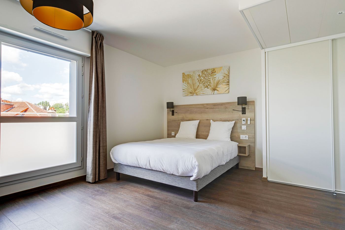 All-Suites-Massy-Palaiseau-Room-33