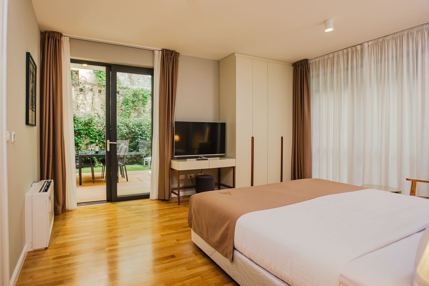 Armerun-Heritage-Hotel---Residences-Room-35