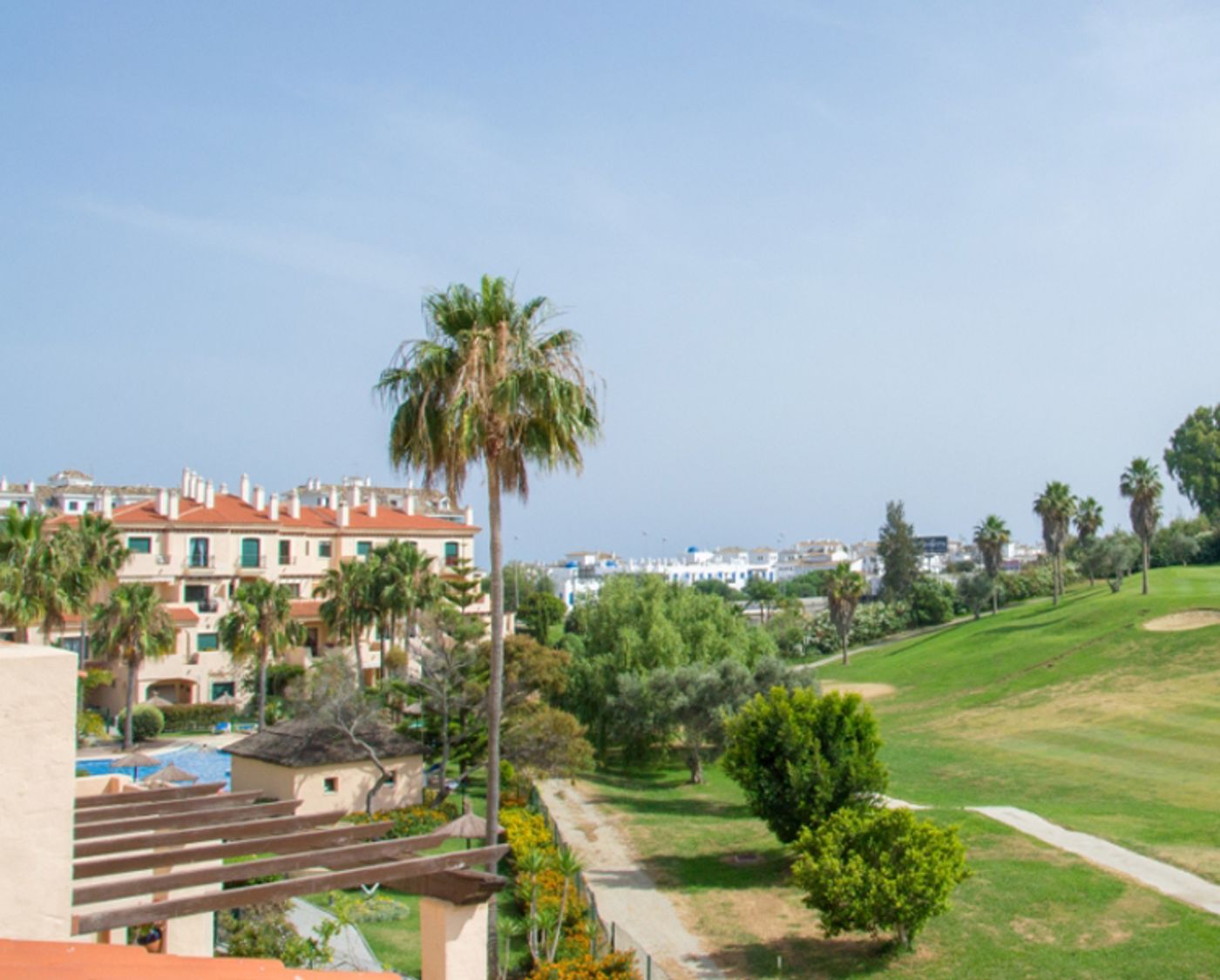 La Almadraba Apartments