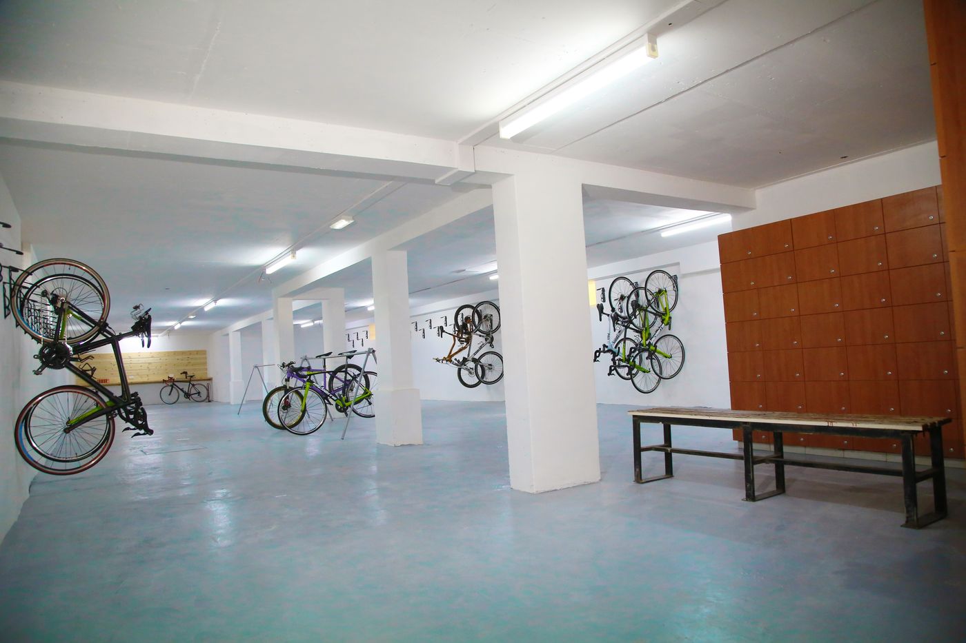 Constantinou-Bros-Athena-Royal-Beach-Hotel---Adults-Only-Sports-and-Entertainment-45