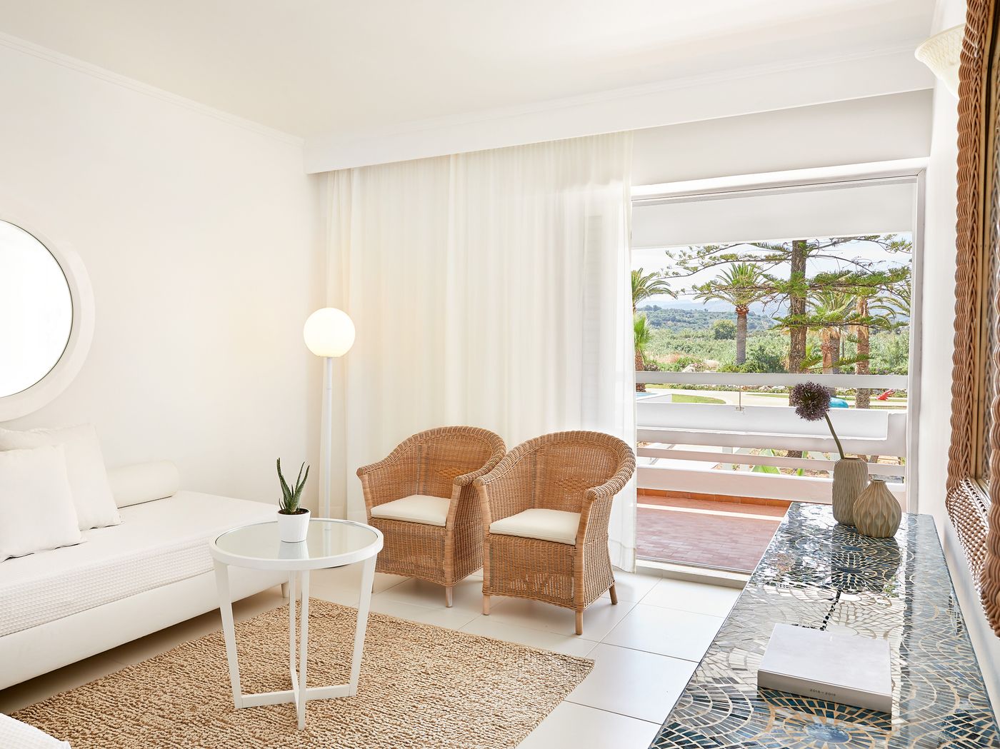 Grecotel-LUXME-White-General-view-39