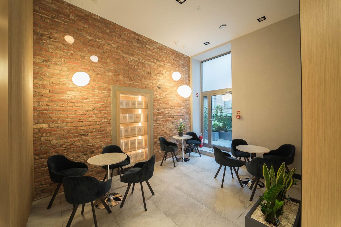 Korona Gold - Korona Hotel Wroclaw-Poland-WROCLAW-Lobby-7