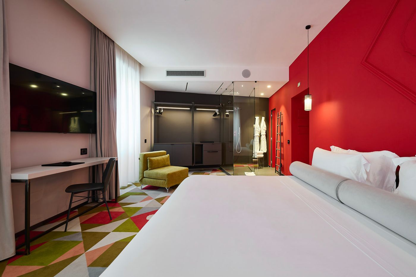 MyTALE-Creative-Academy-Hotel-Room-2