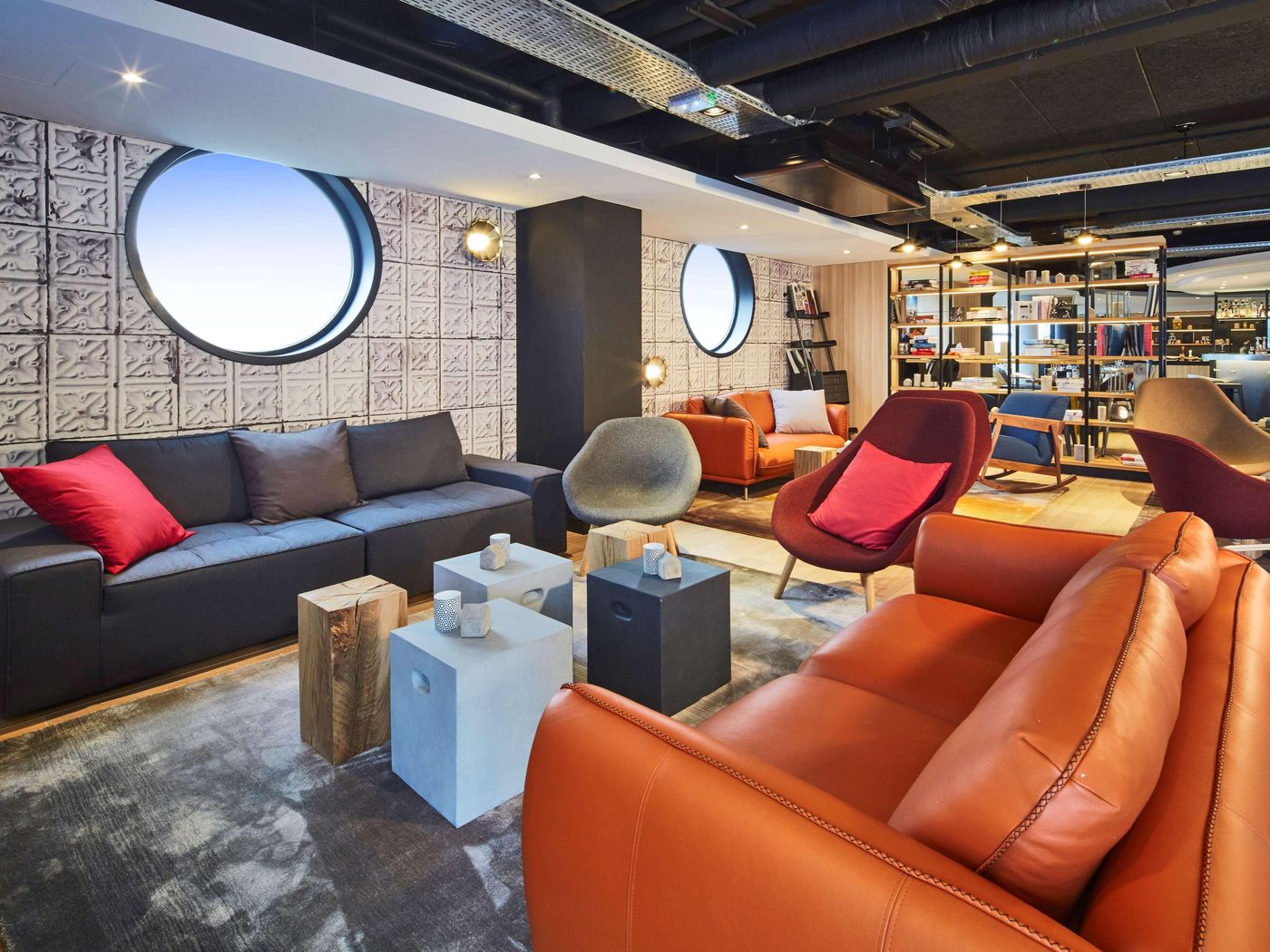 Campanile-Le-Bourget-Airport-Restaurant-16