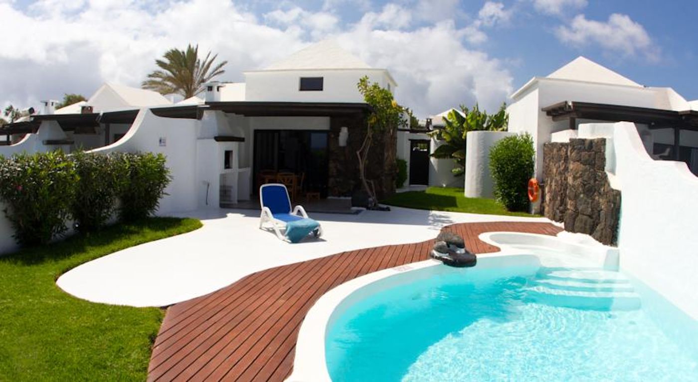 Kamezi Boutique Villas