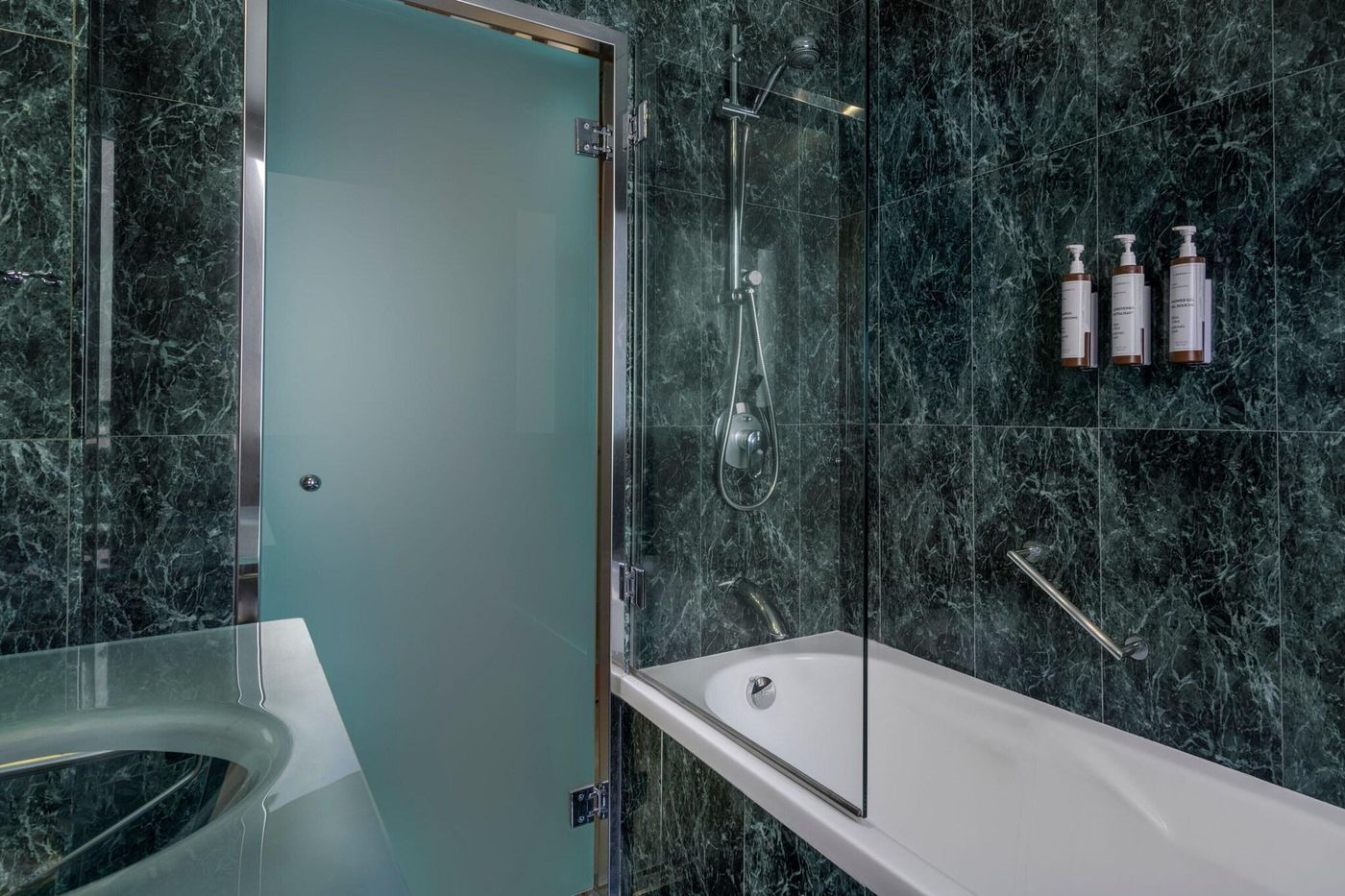 AC-Madrid-Los-Vascos-Room-38