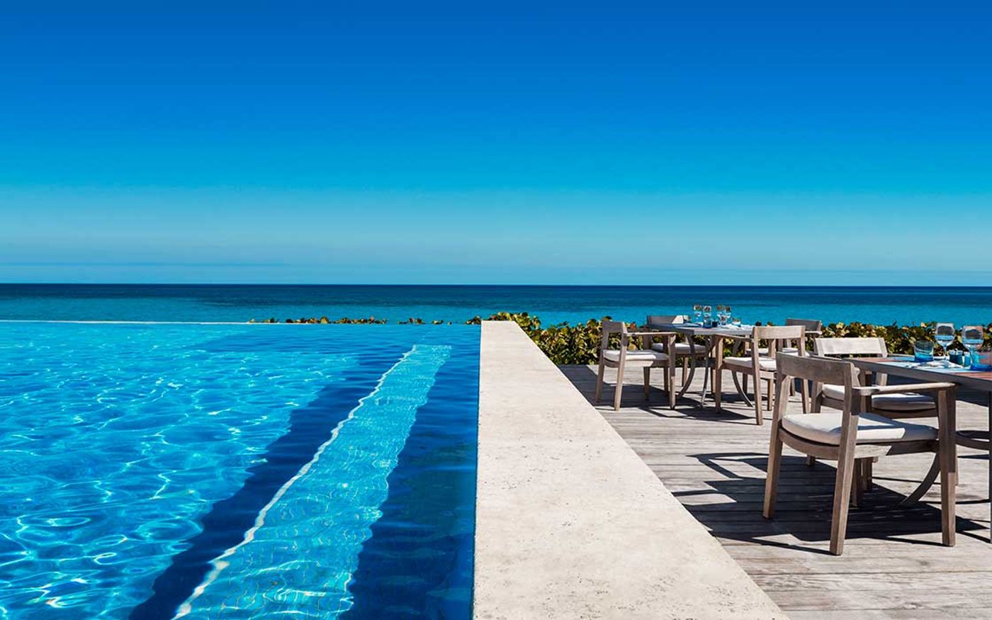 The-Ocean-Club-A-Four-Seasons-Resort-Bahamas-Pool-70