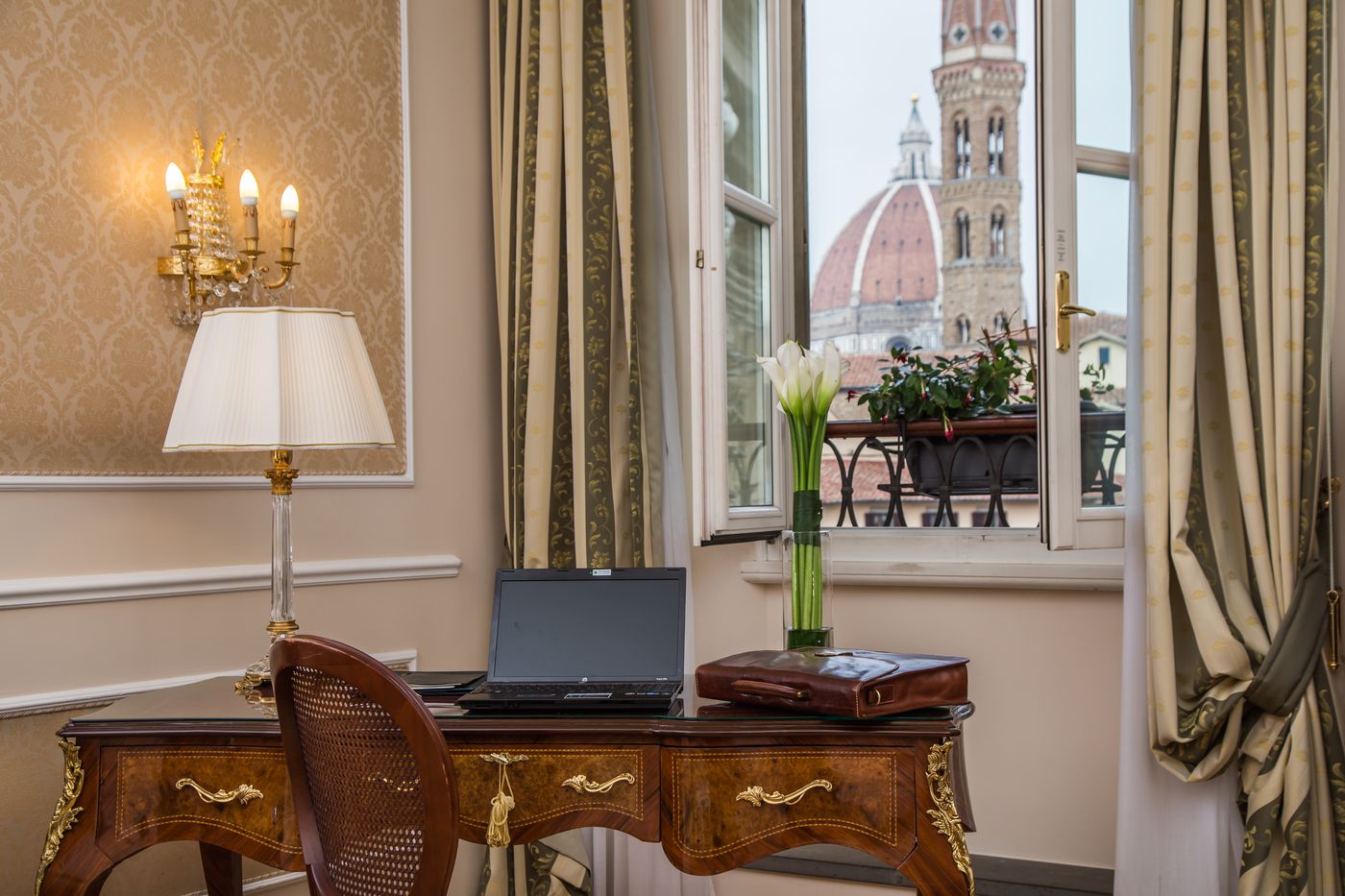 Bernini-Palace-Room-10