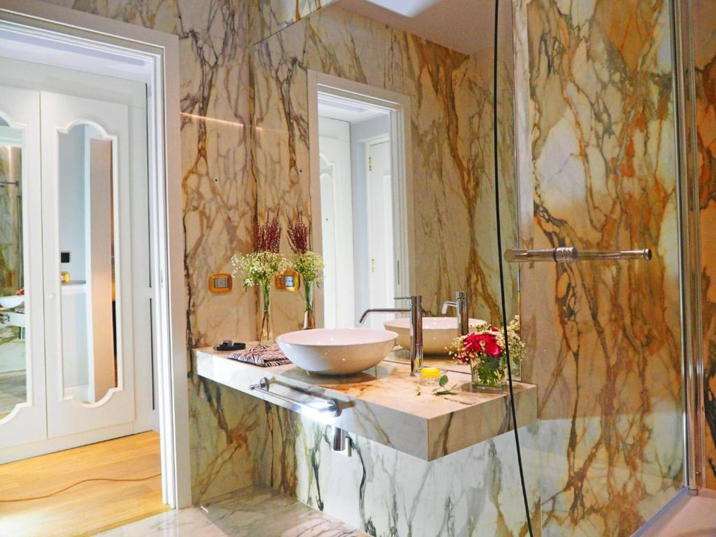 Grand-Hotel-et-des-Palmes-Room-37