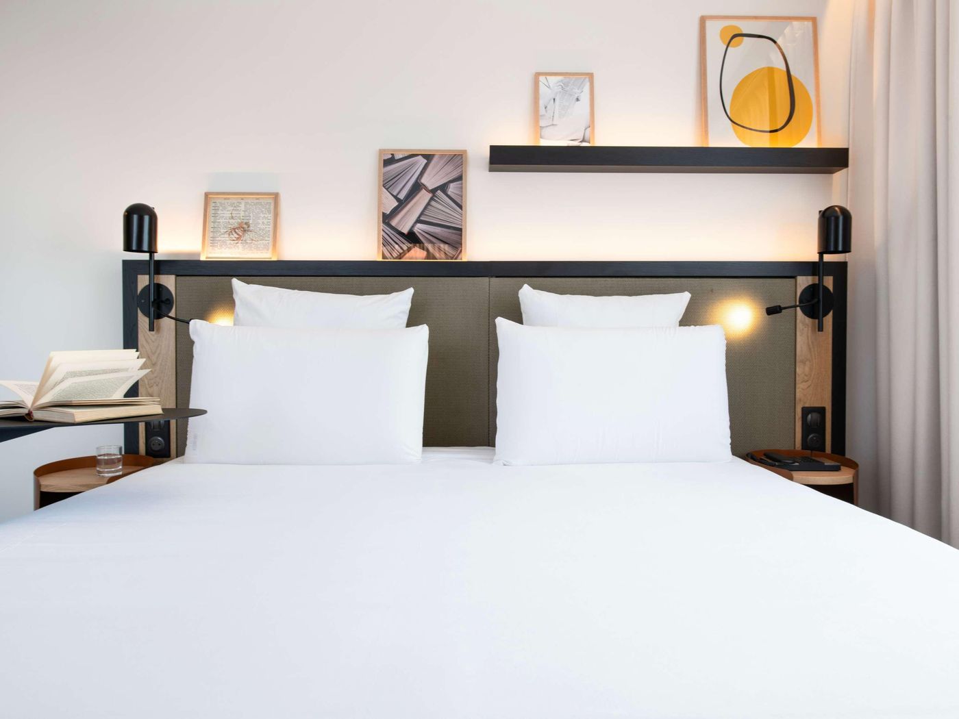 Hotel-Mercure-Paris-Bercy-Bibliotheque-Room-35