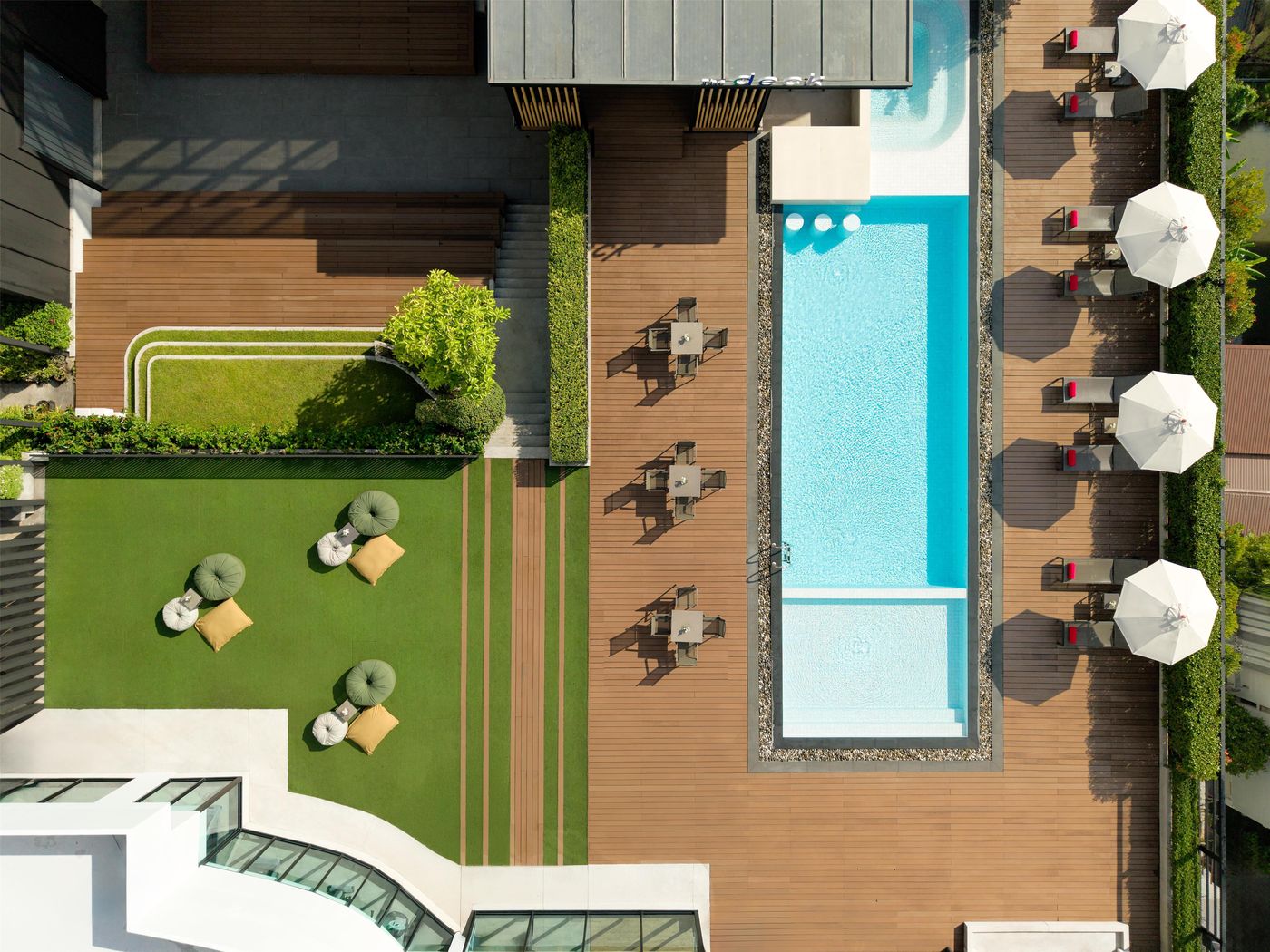 Avani-Sukhumvit-Bangkok-Hotel-General-view-43