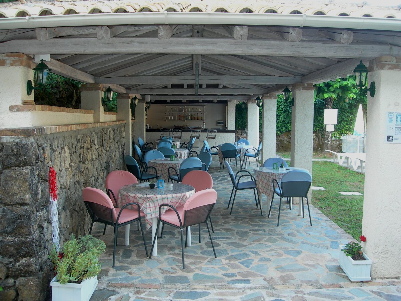 Villa-Karmar-Restaurant-18
