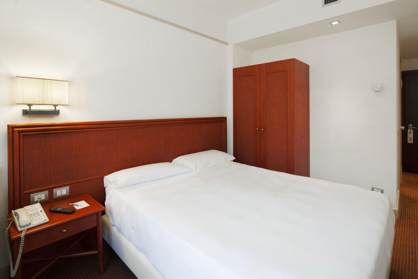 NH-Collection-Roma-Centro-Room-46