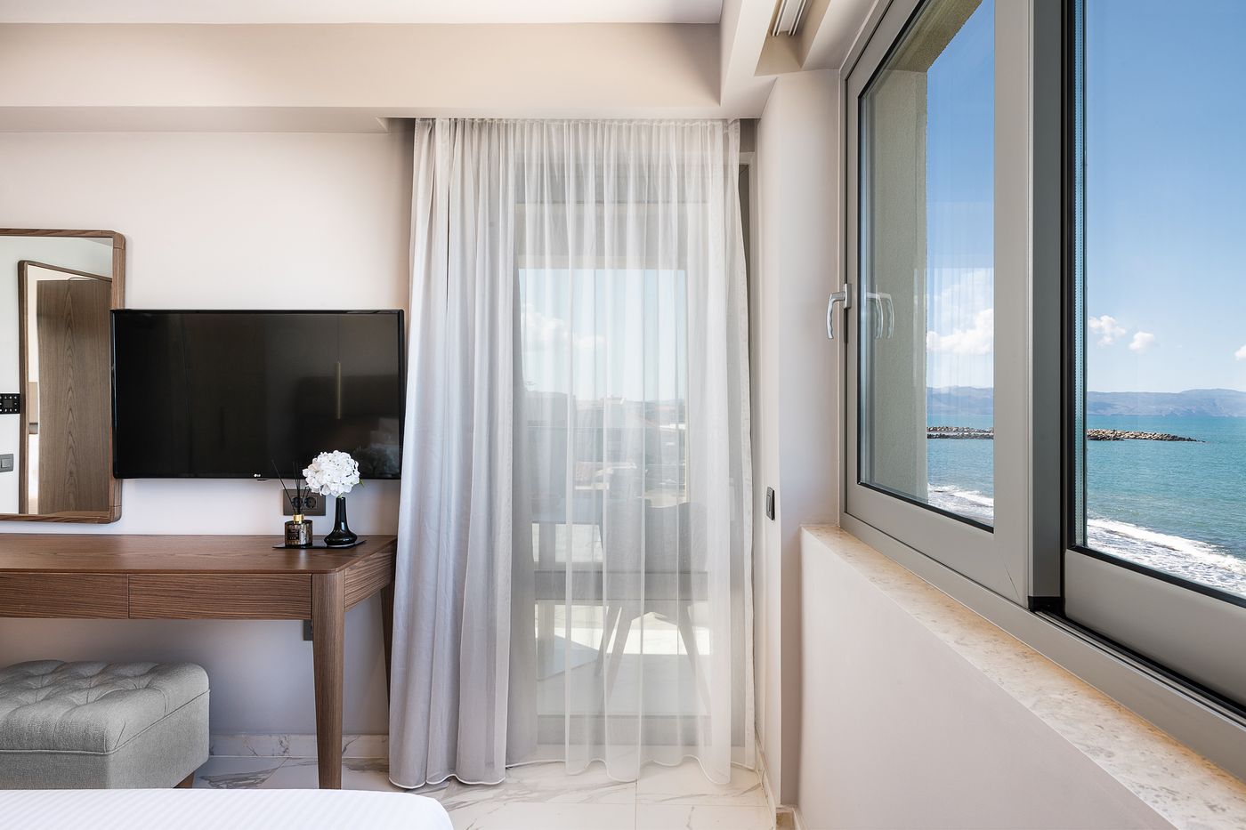 Porto-Platanias-Beach---Luxury-Selection-Room-20