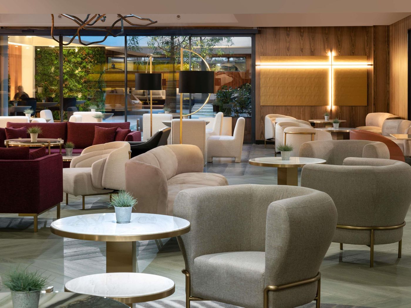 The-Emporium-Plovdiv---MGallery-Bar-12