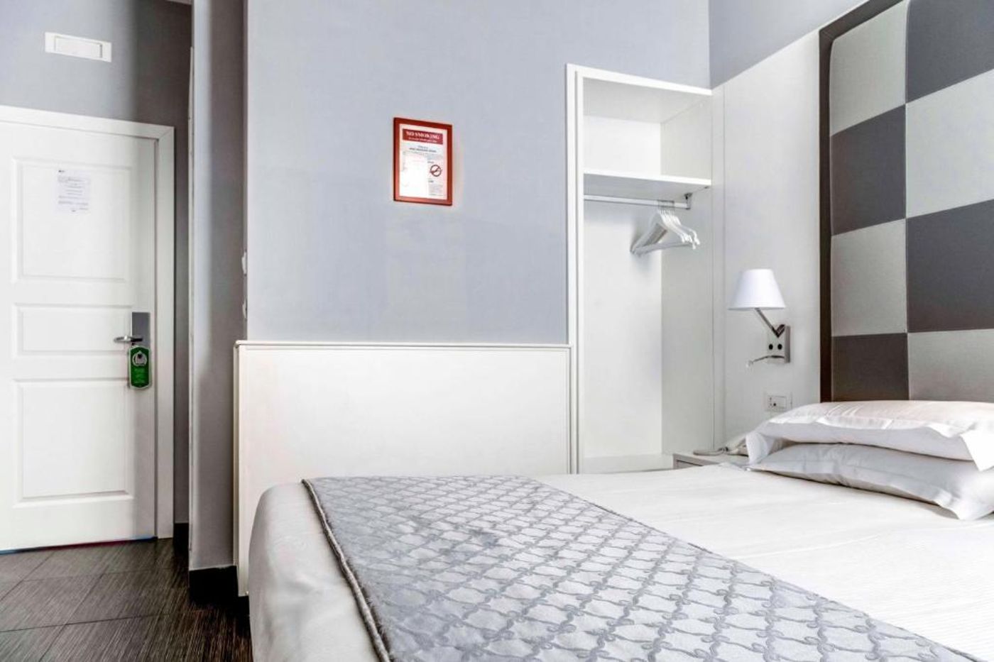 Relais-Trevi-95-Boutique-Hotel-Room-29