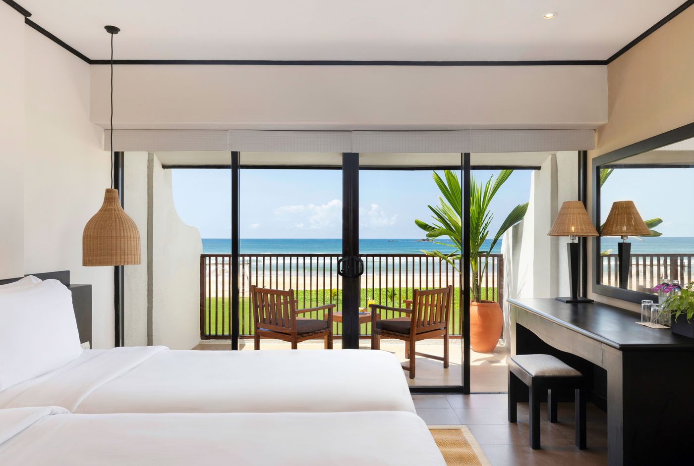 EKHO-Surf-Bentota-Room-37
