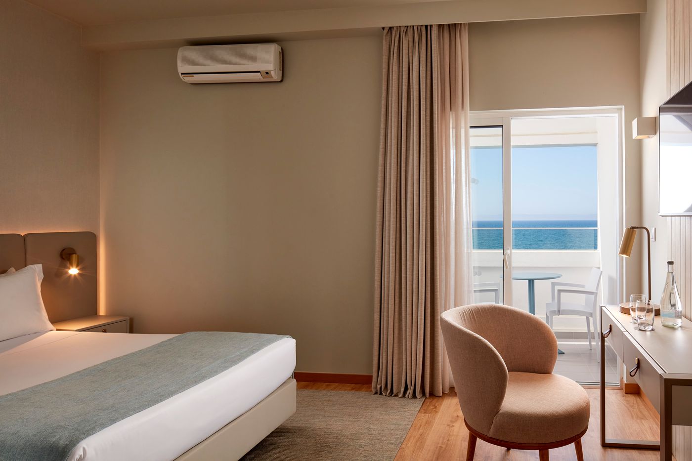 Dom-Jose-Beach-Hotel-Room-11