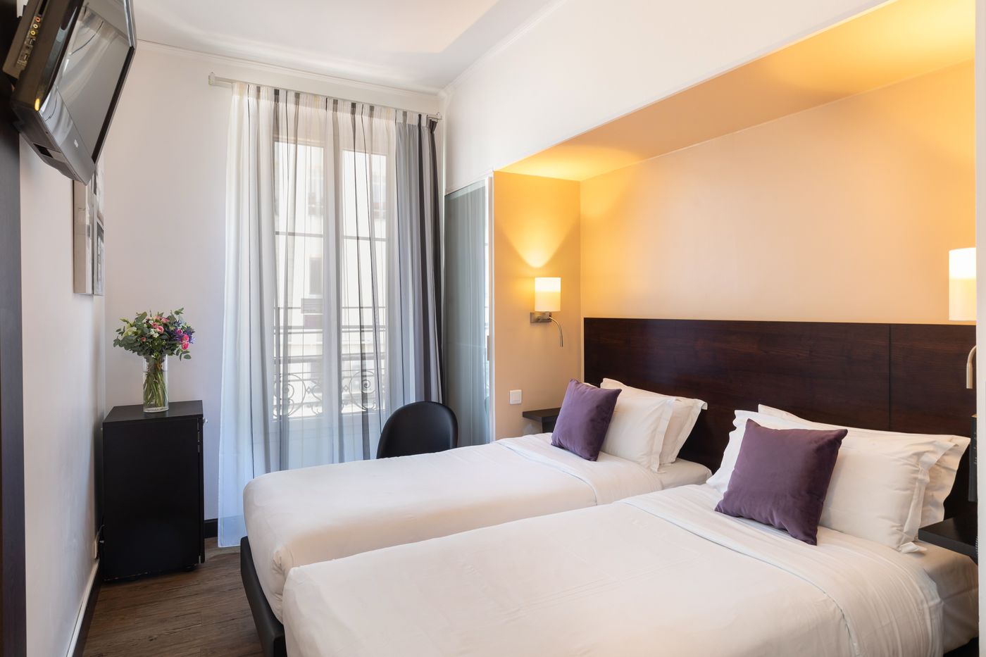 Grand-Hotel-Le-Florence-Room-13