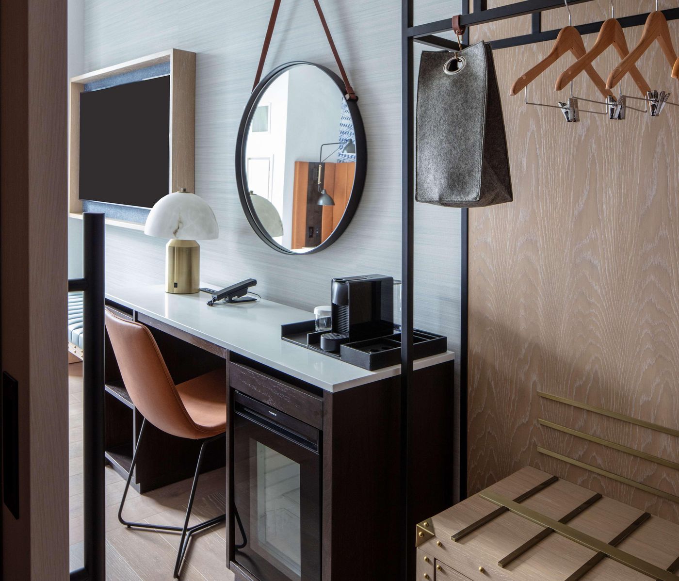 Tempo-by-Hilton-New-York-Times-Square-Room-6