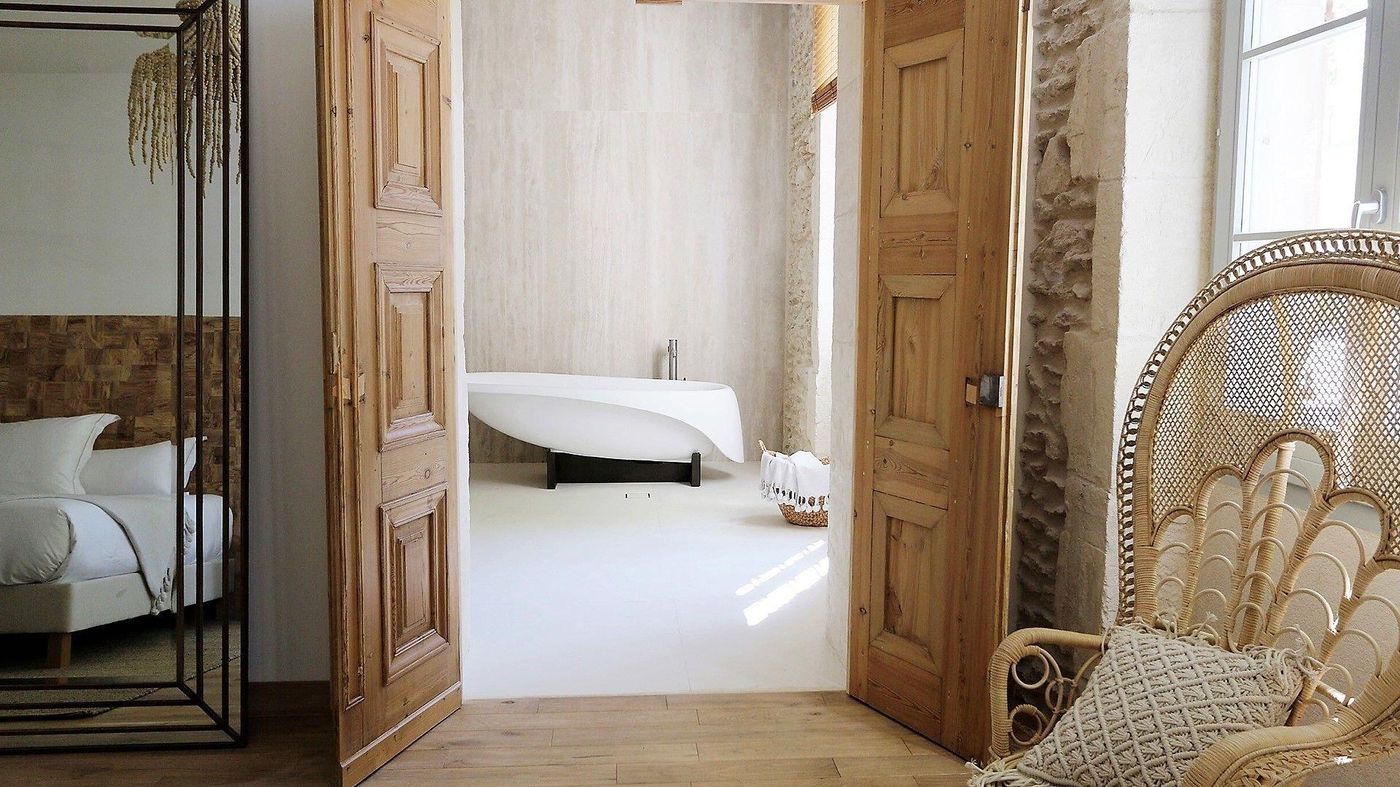 Le Saint Remy-France-St.-Rémy-De-Provence-General view-1