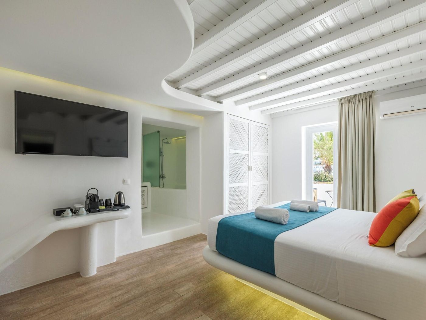 Madoupa-Boutique-Room-33