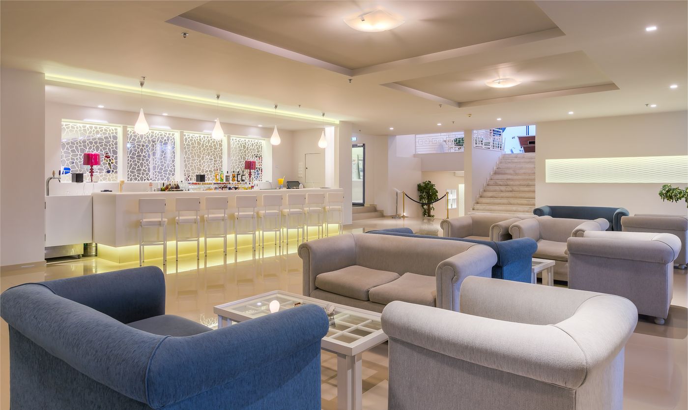 Aeolos-Beach-Lobby-44