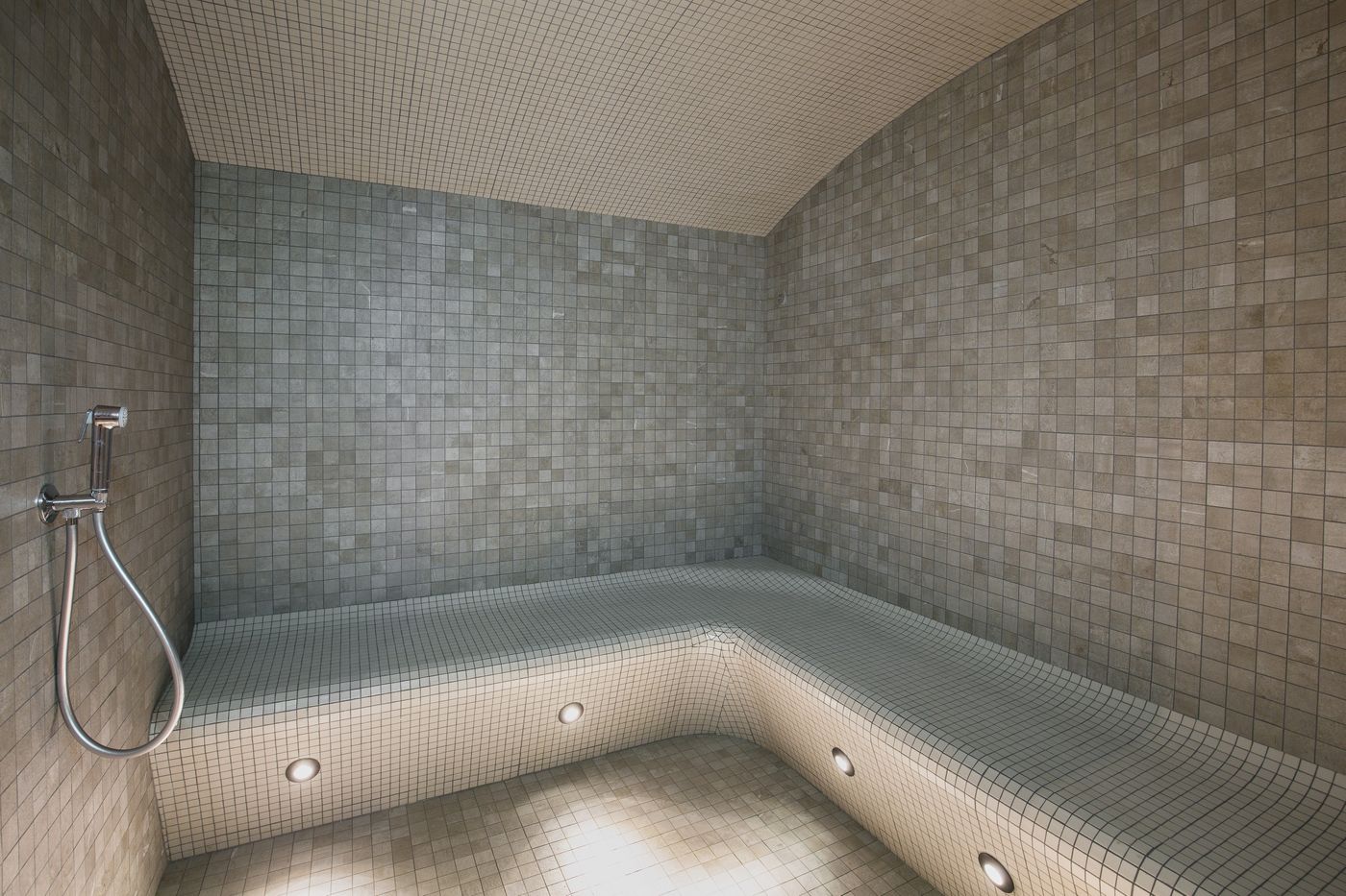 Bob-Hotel-By-Elegancia-Sports-and-Entertainment-53