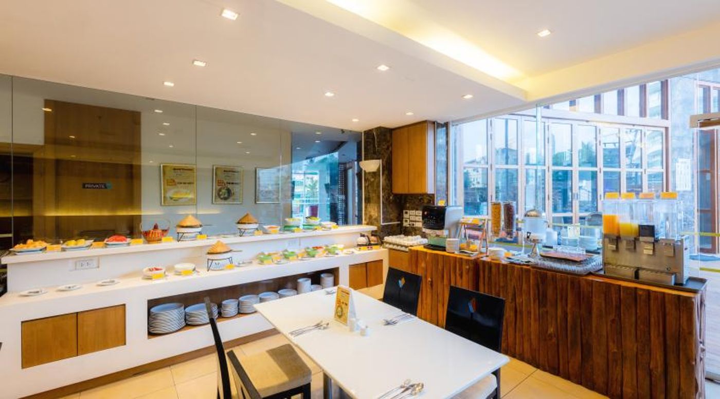 Centara Nova Hotel & Spa