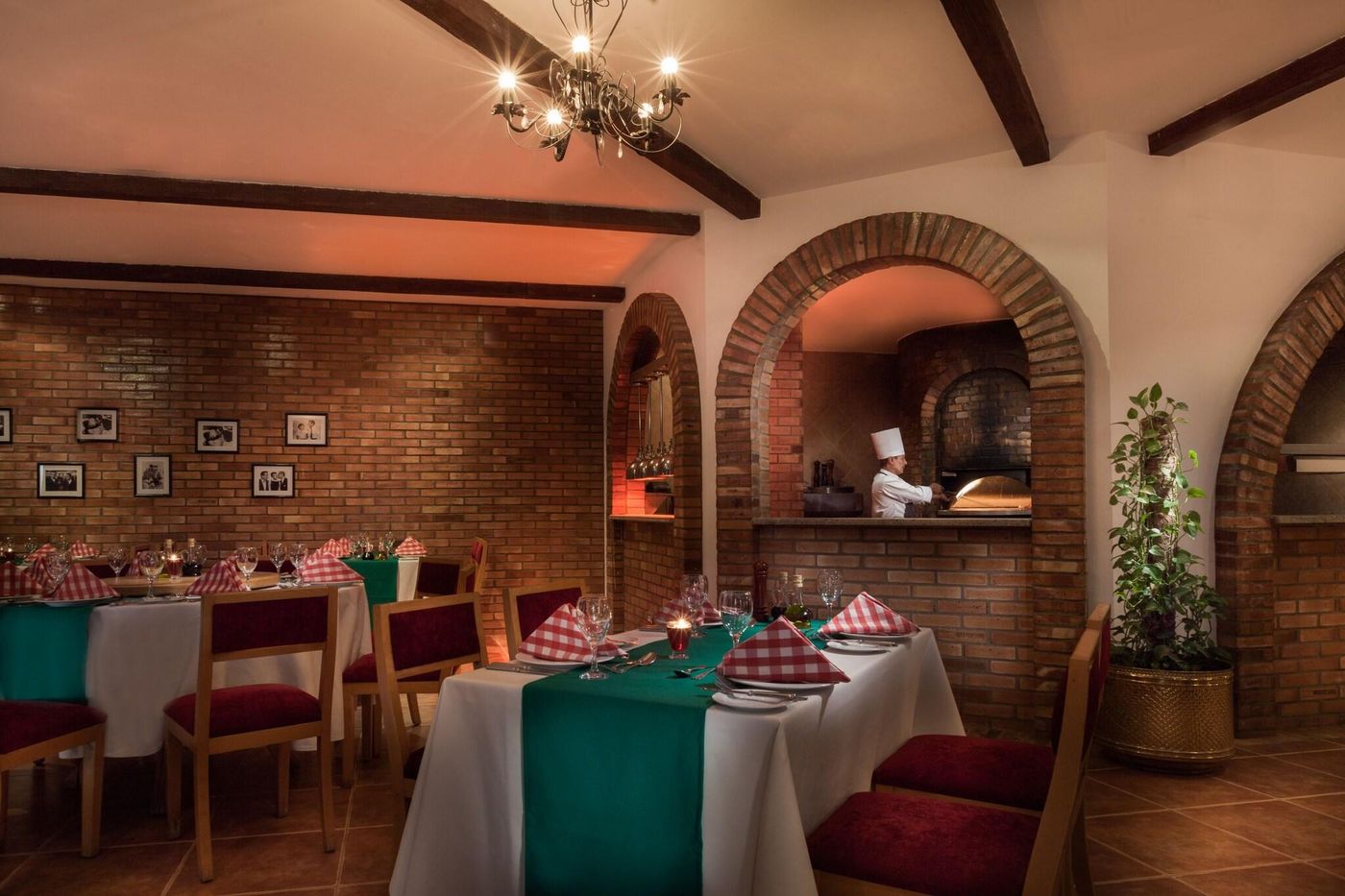 Jolie-Ville-resort---Spa-Kings-Island--Luxor-Restaurant-31