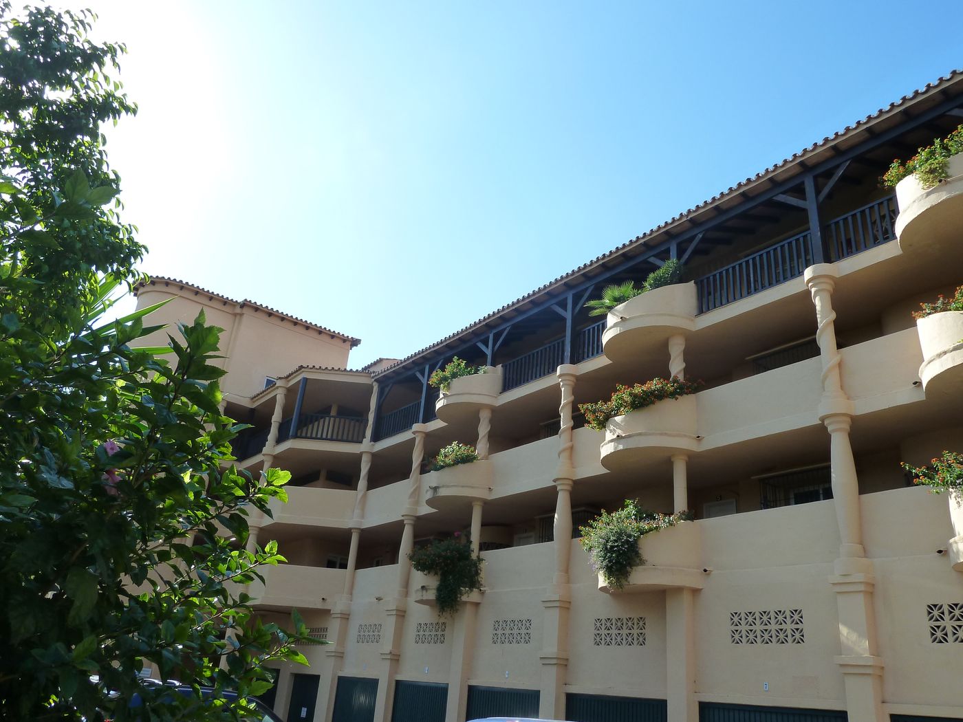 Apartamentos-El-Porton-General-view-23