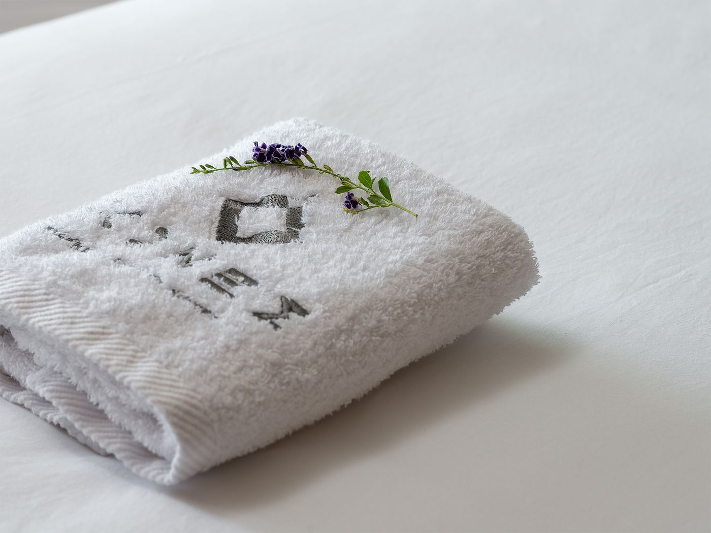 Ikones-Seafront-Luxury-Suites---Adults-Only-Room-48