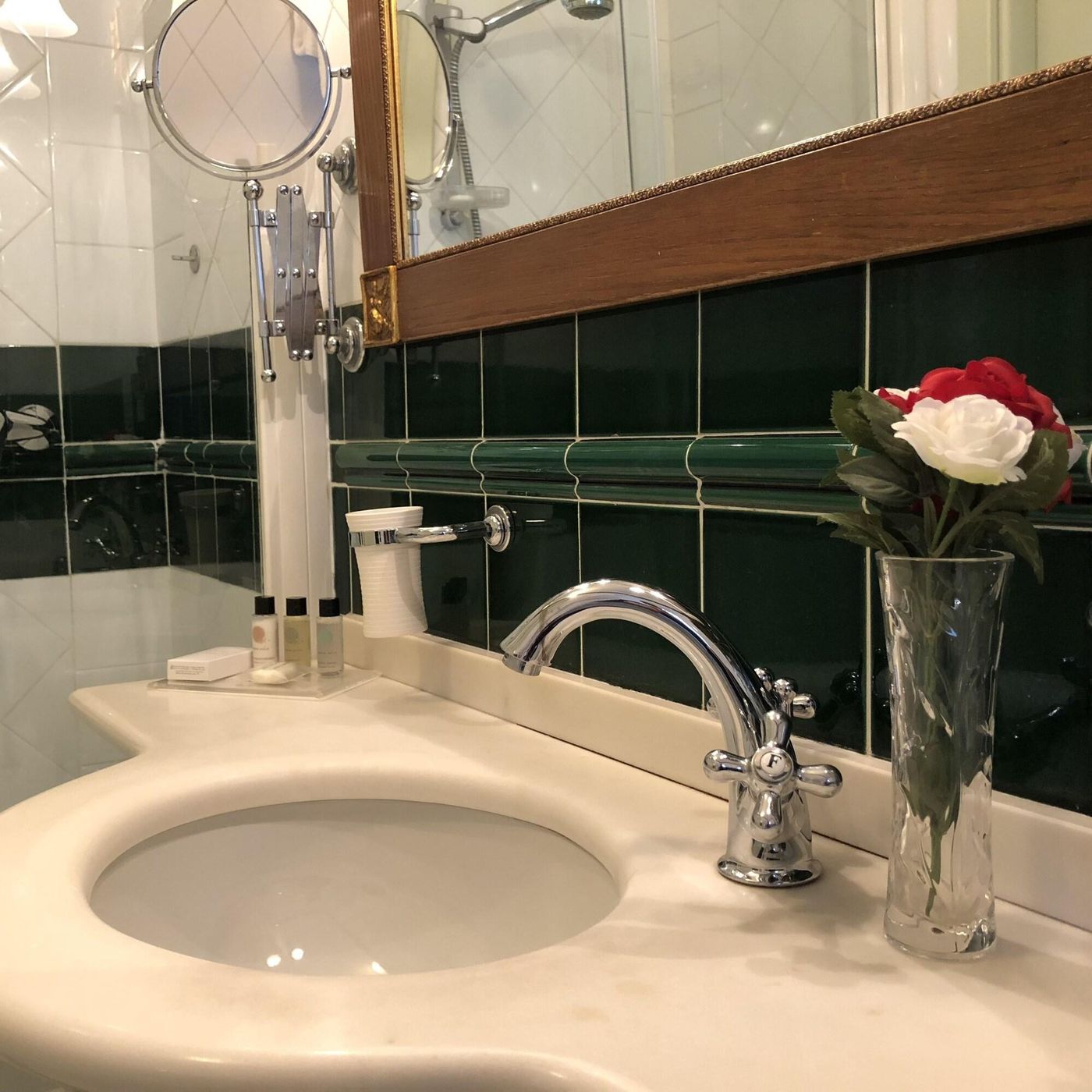 Rosary-Garden-Hotel-Room-37