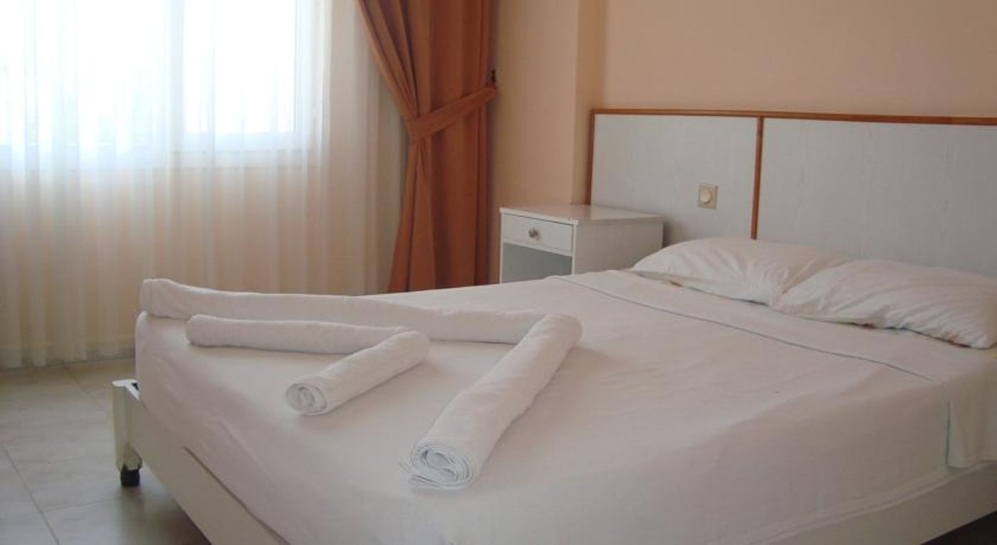 Golden Moon Apartments