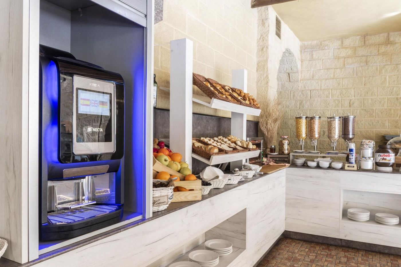 Hotel-Plaza-del-Castillo-Restaurant-49