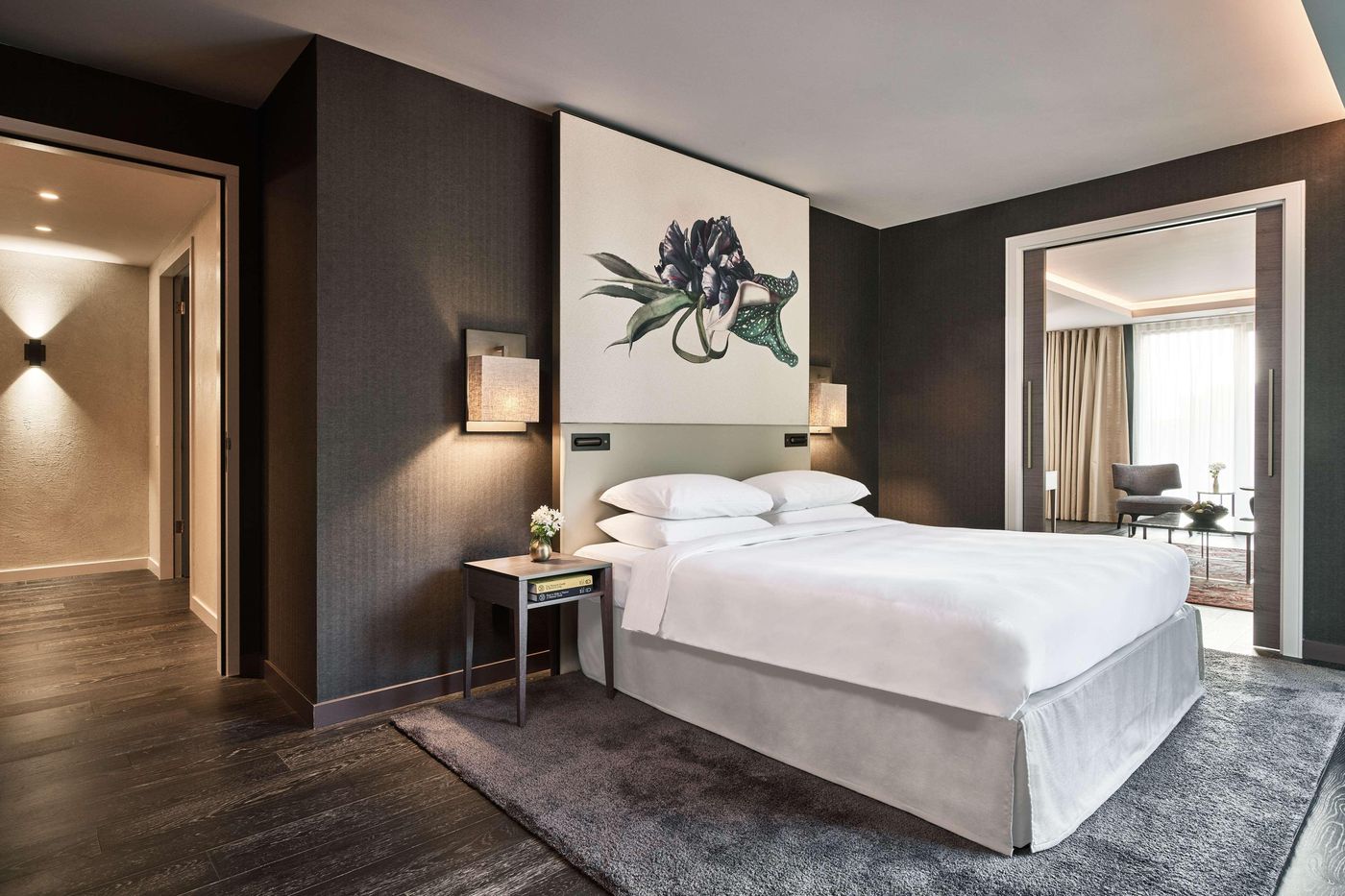 Hyatt-Regency-Amsterdam-Room-32