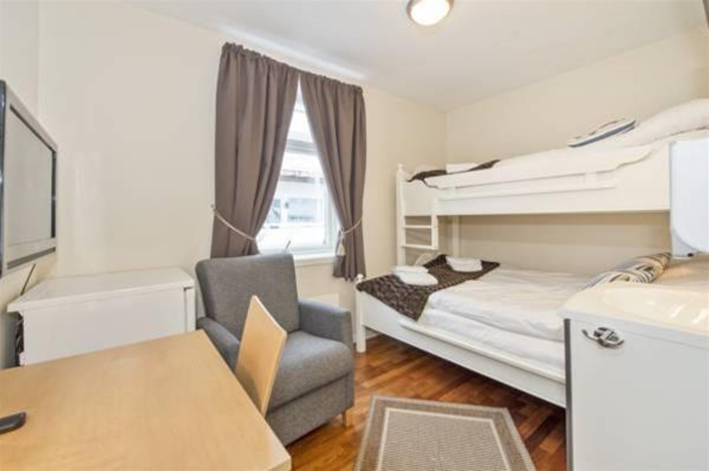 Enter Backpack Hotel-Norway-TROMSO-General view-7