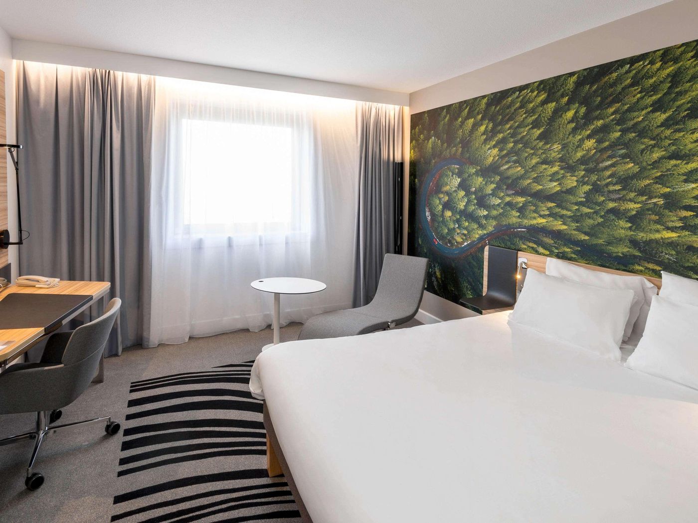 Novotel-Marne-La-Vallee-Noisy-Room-36