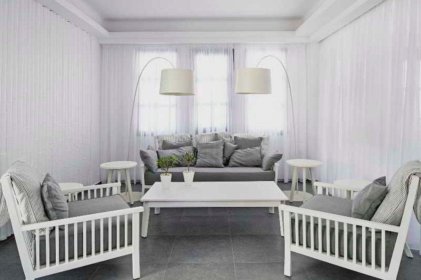 Acroterra-Rosa-Luxury-Suites-Lobby-26