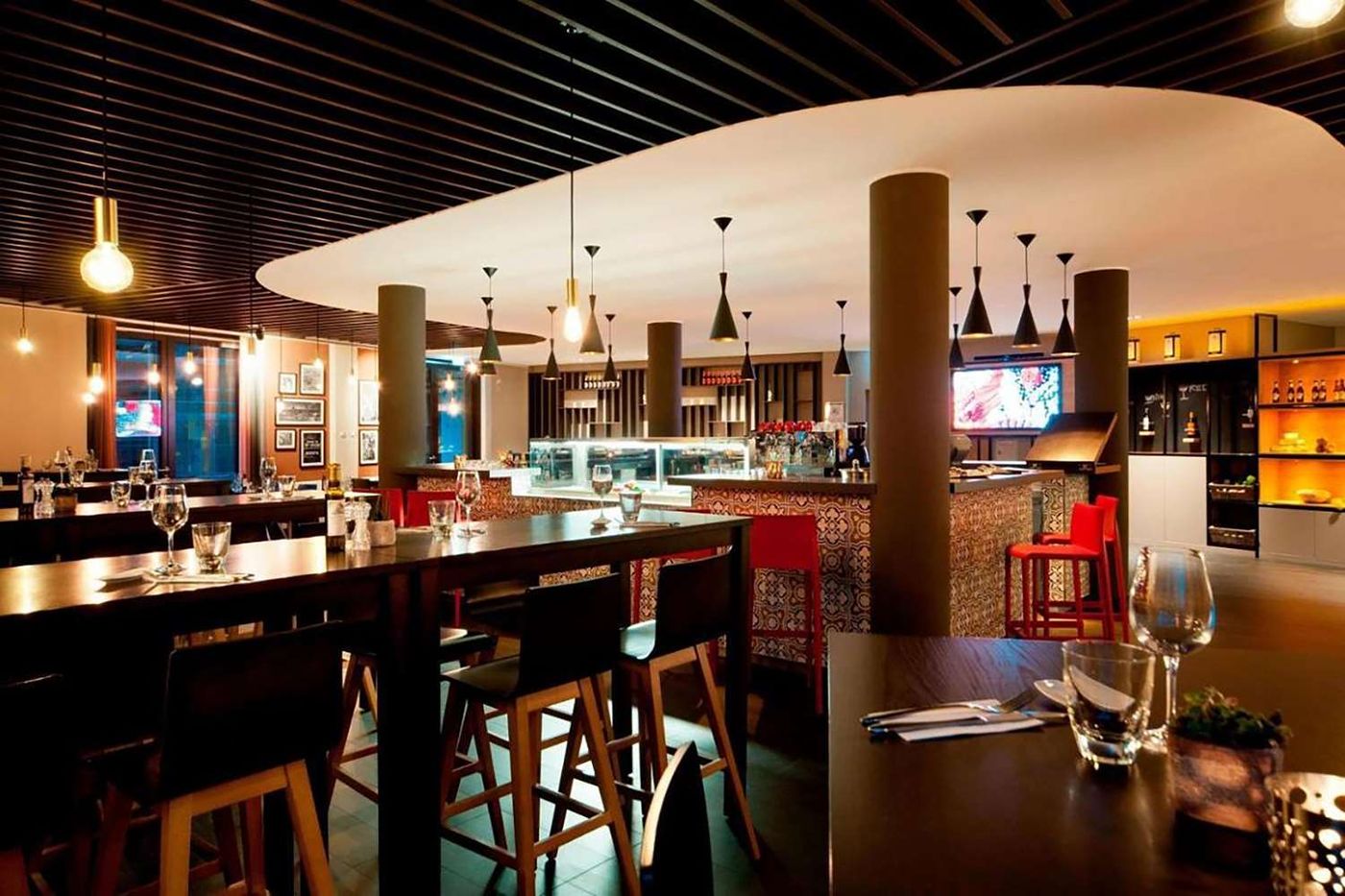 Best Western Hotel Airport Frankfurt - Germany - Frankfurt Am Main - Bar - 8