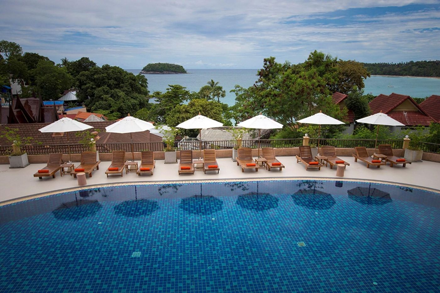 Chanalai-Garden-Resort--Pool-5