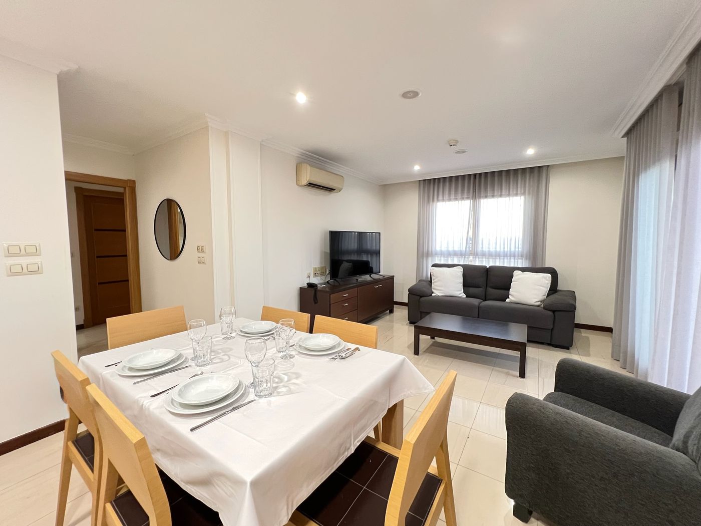 Mediterraneo-Real-Room-23