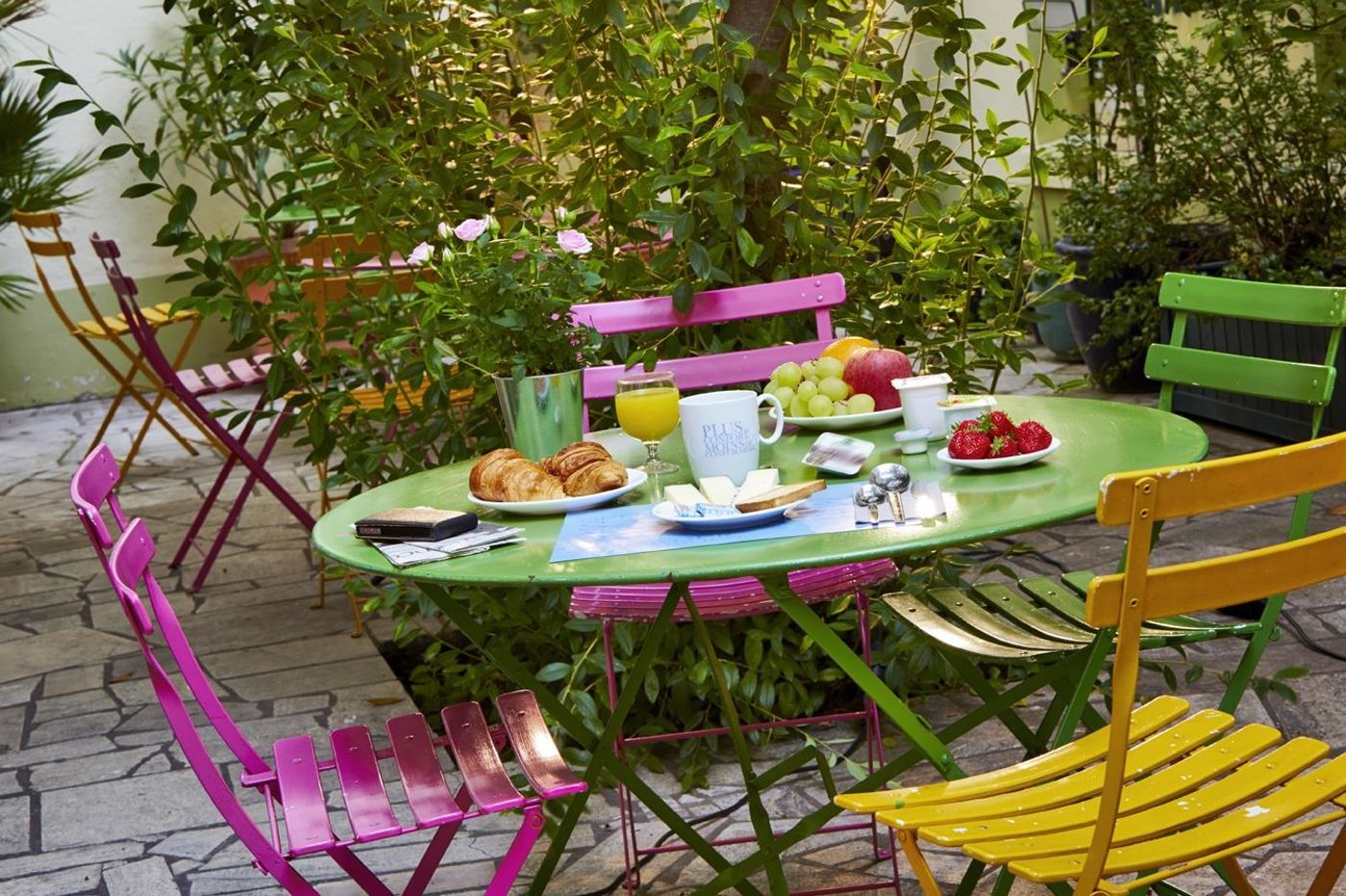 Kyriad-Par----s-10---Canal-Saint-Martin--R----publique-General-view-67