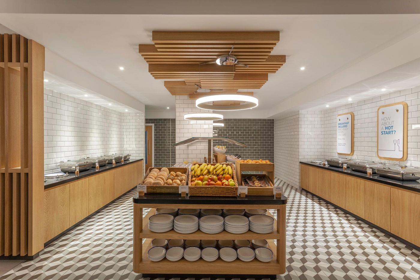 Holiday-Inn-Express-Hotel-Dublin-Airport-Restaurant-41