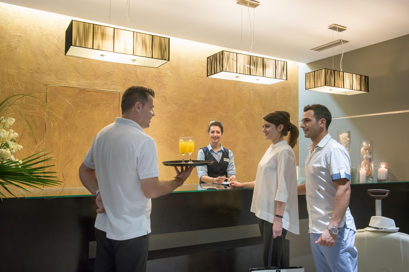 Blue-Bay-Resort-Lobby-48