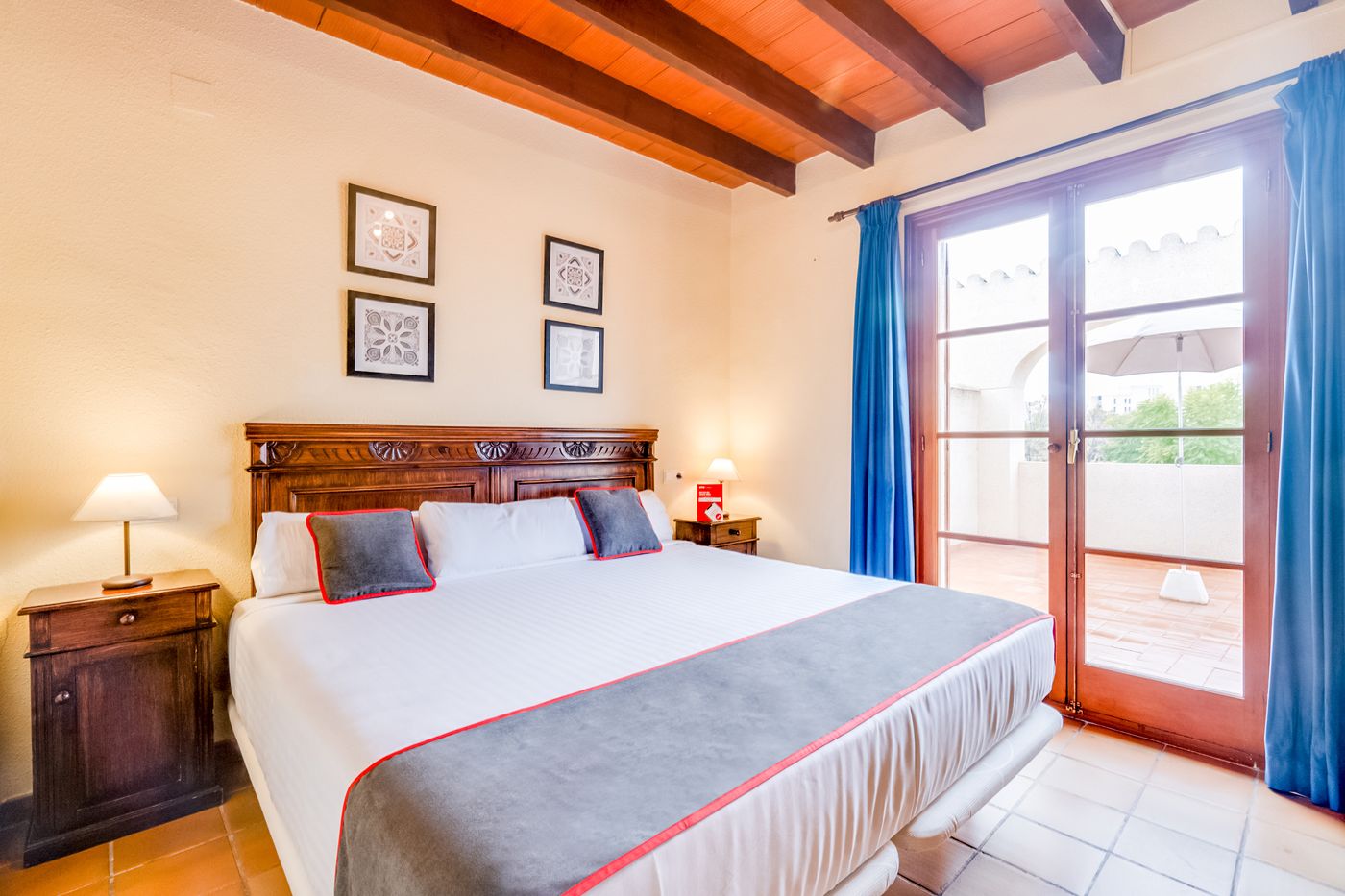 Torre-Sant-Joan-Hotel-Room-11