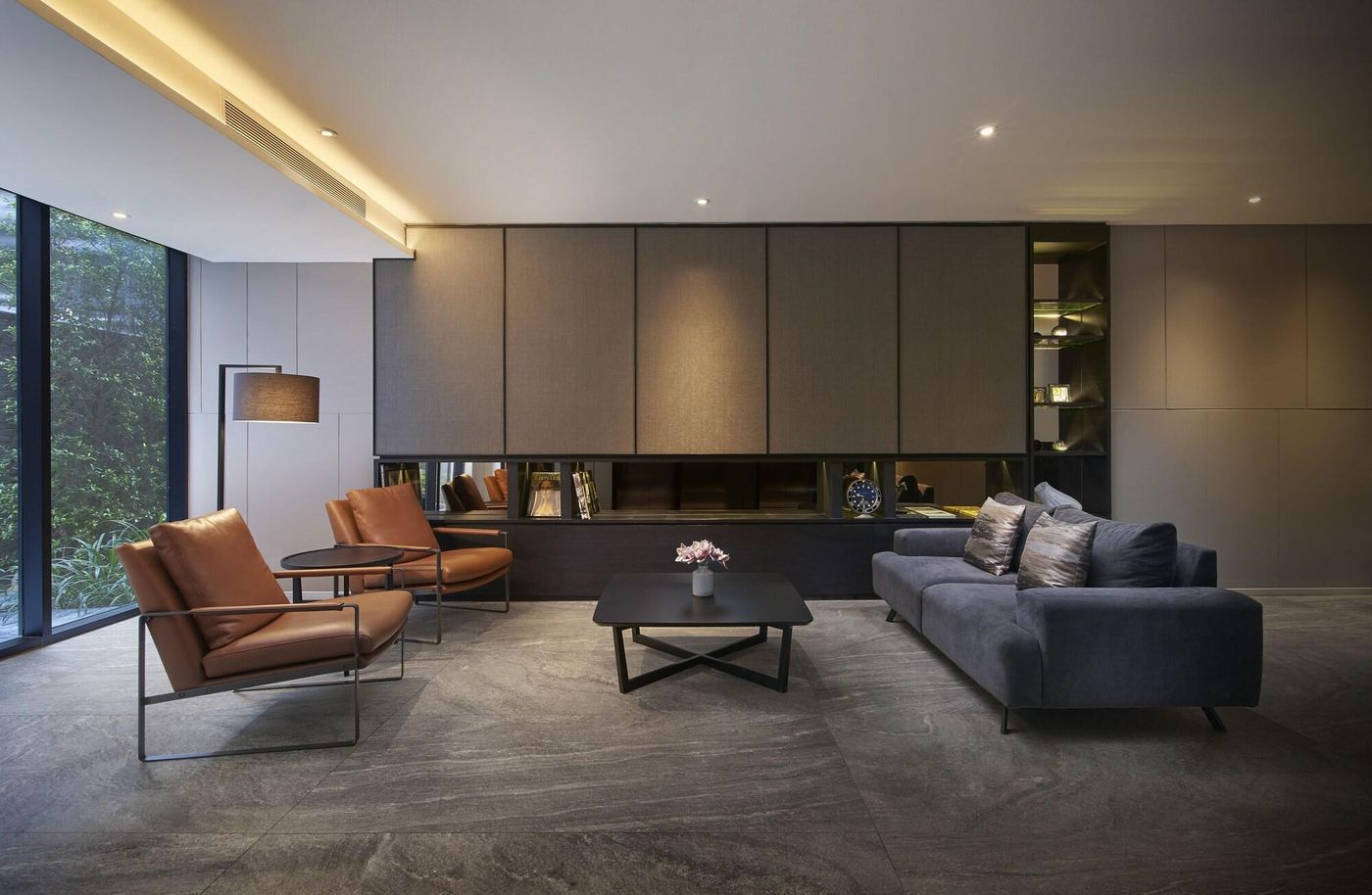 Walton-Suites-Sukhumvit-Lobby-13