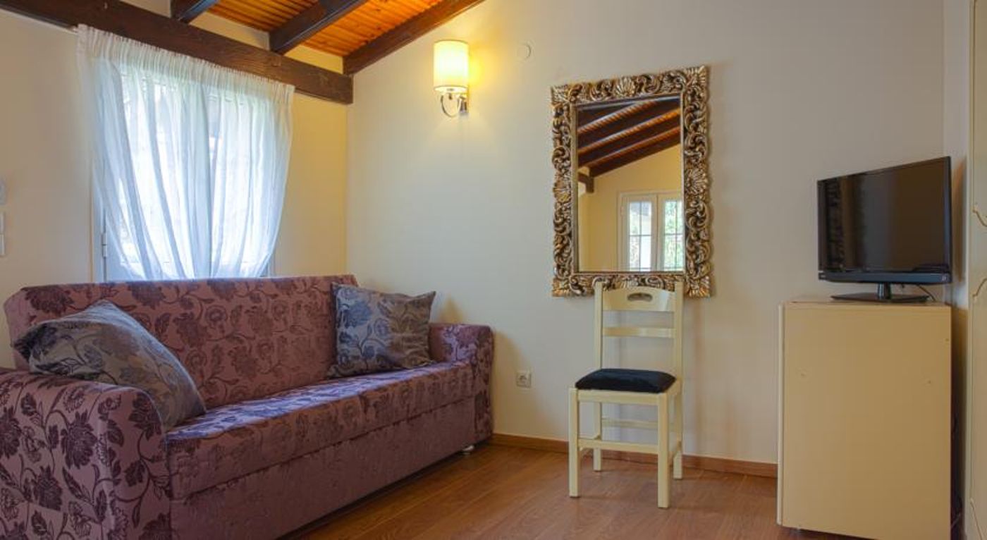 Memento-Resort-Kassiopi-Room-12