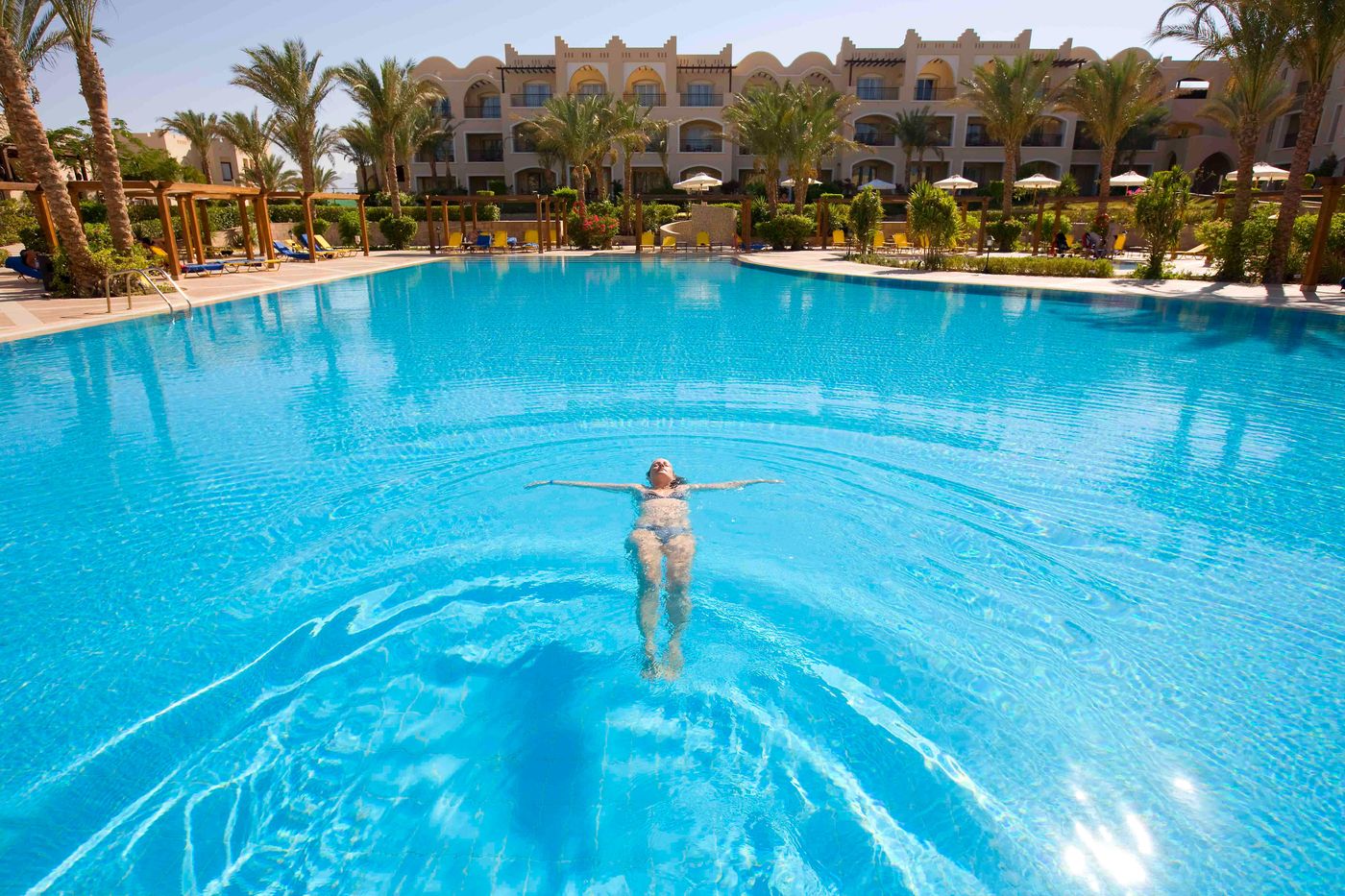 Jaz-Makadi-Star-Resort-and-Spa-Pool-4